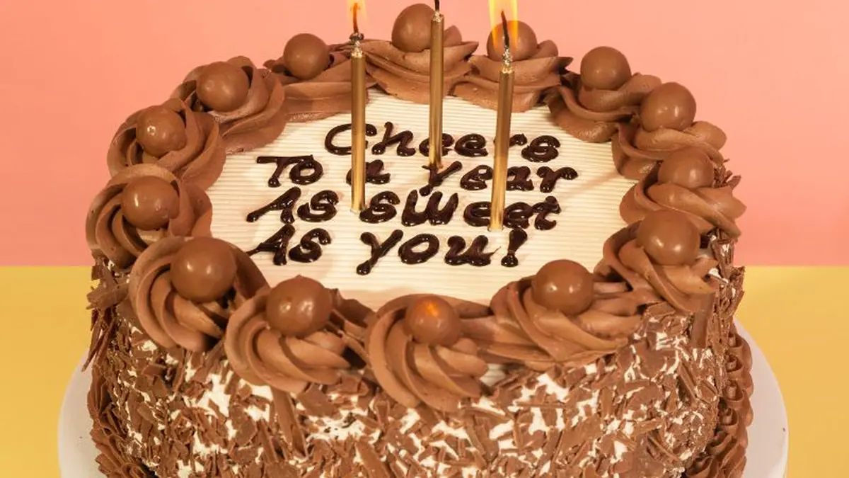 Cake Box – eggless cake shop in Bearwood, Cape Hill